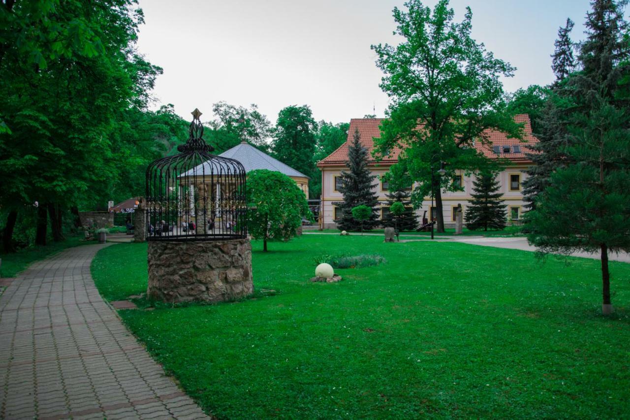 Grand Spa Holiday Home Sklené Teplice المظهر الخارجي الصورة